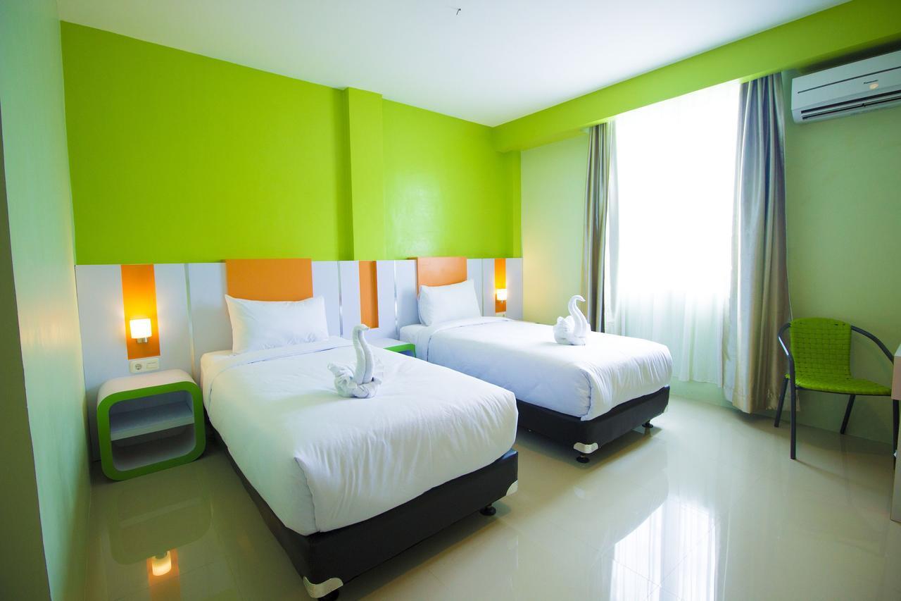 Hannah Hotel Syariah Painan ภายนอก รูปภาพ
